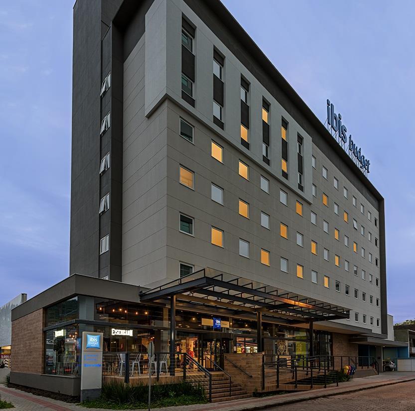 Ibis Budget Blumenau Extérieur photo