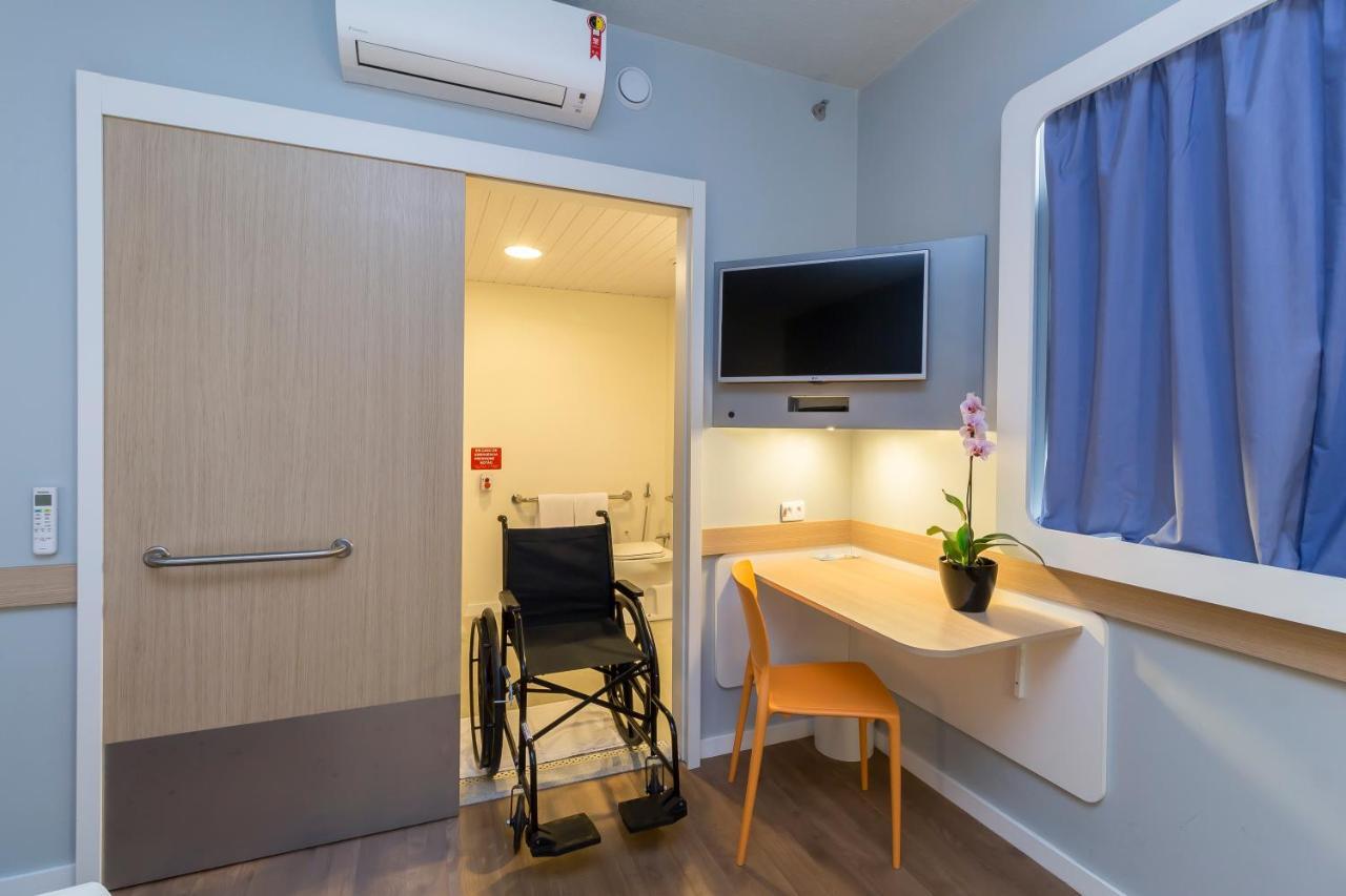 Ibis Budget Blumenau Extérieur photo